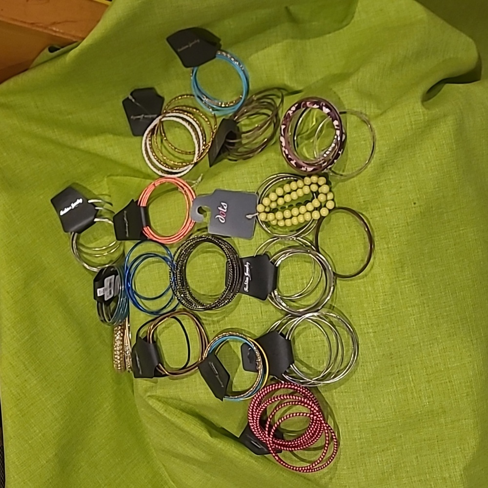 Braclets - Picture 1 of 6